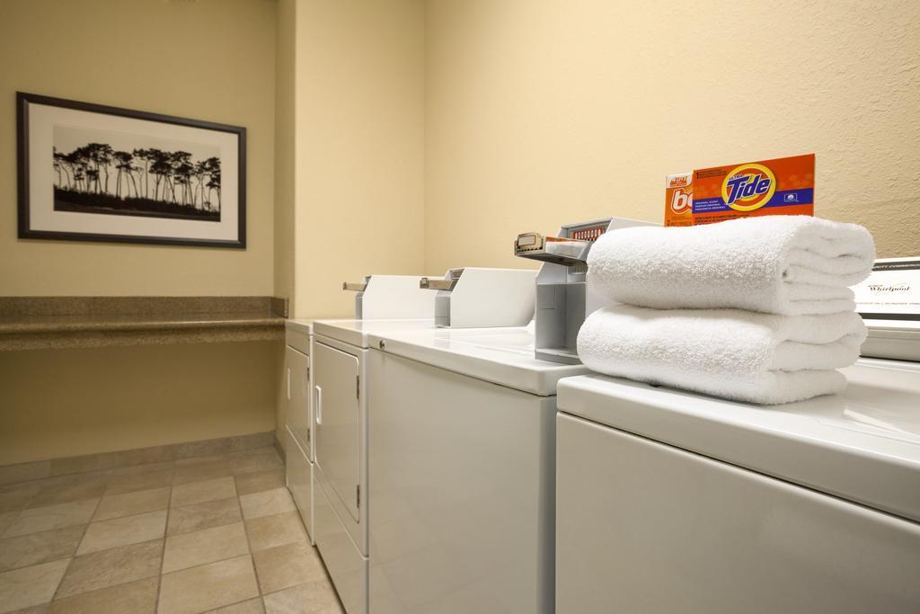 Country Inn & Suites By Radisson, St Cloud West, Mn St. Cloud Kültér fotó