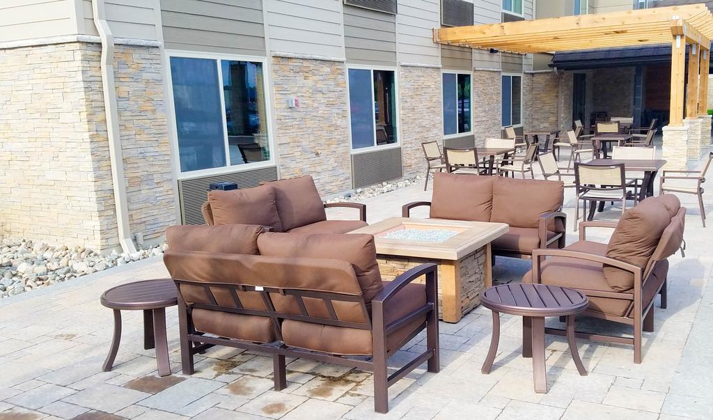 Country Inn & Suites By Radisson, St Cloud West, Mn St. Cloud Kültér fotó